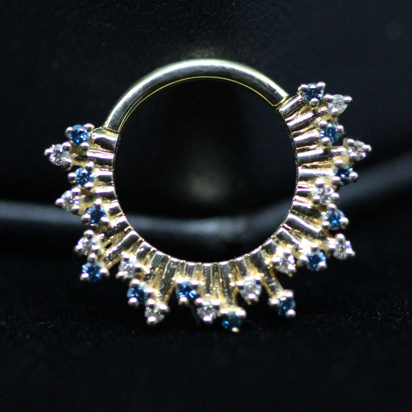 BVLA Frozen Hinge Ring