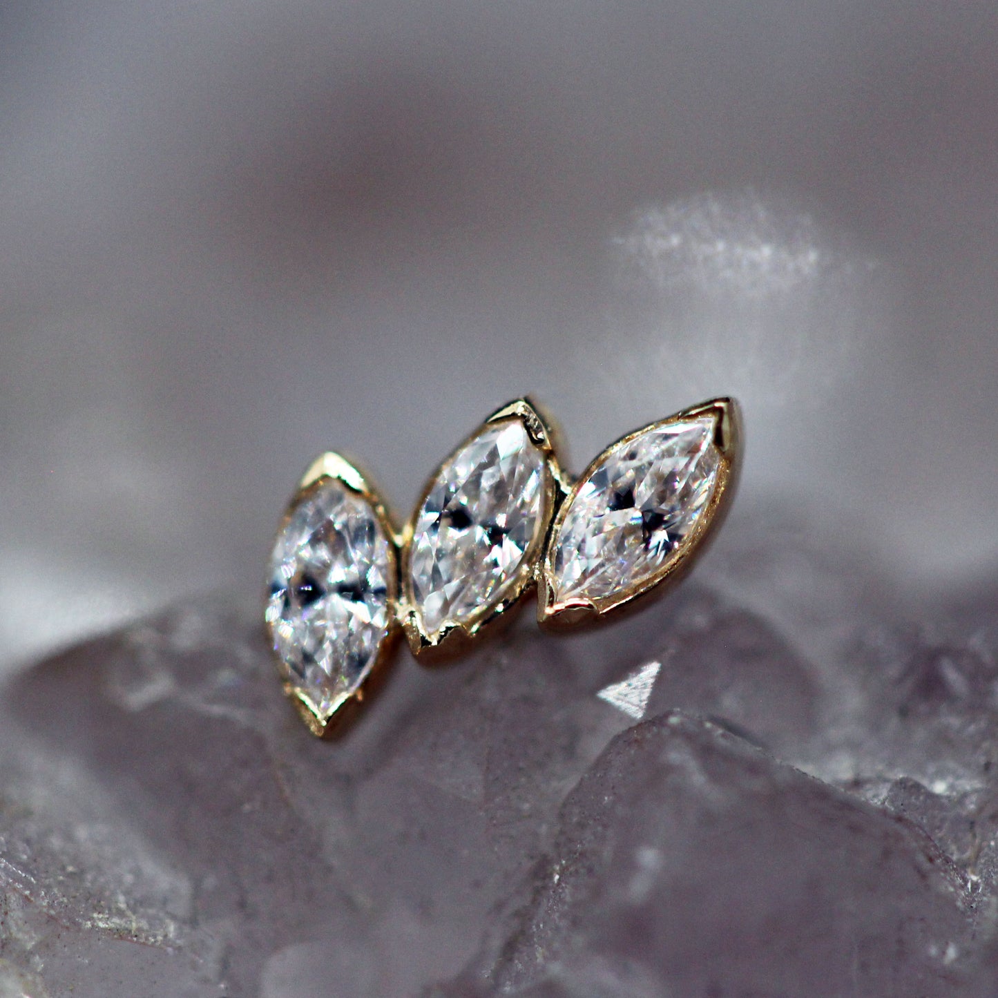 Fanfare Threadless End