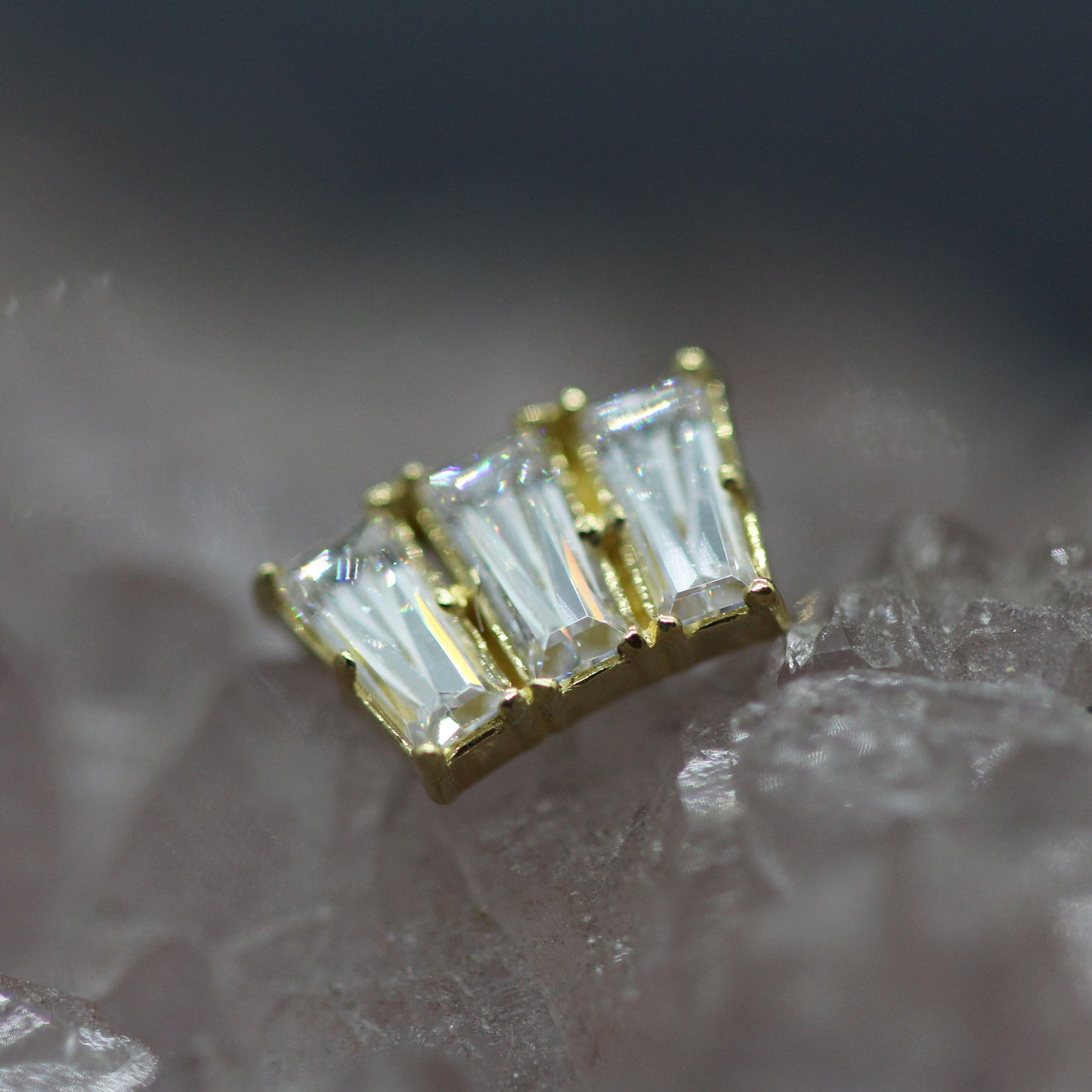 Anatometal Tapered Baguette Fan Threadless End
