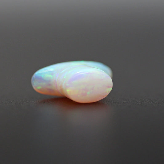 0g Solid Synthetic Opal Oval Labret image 0