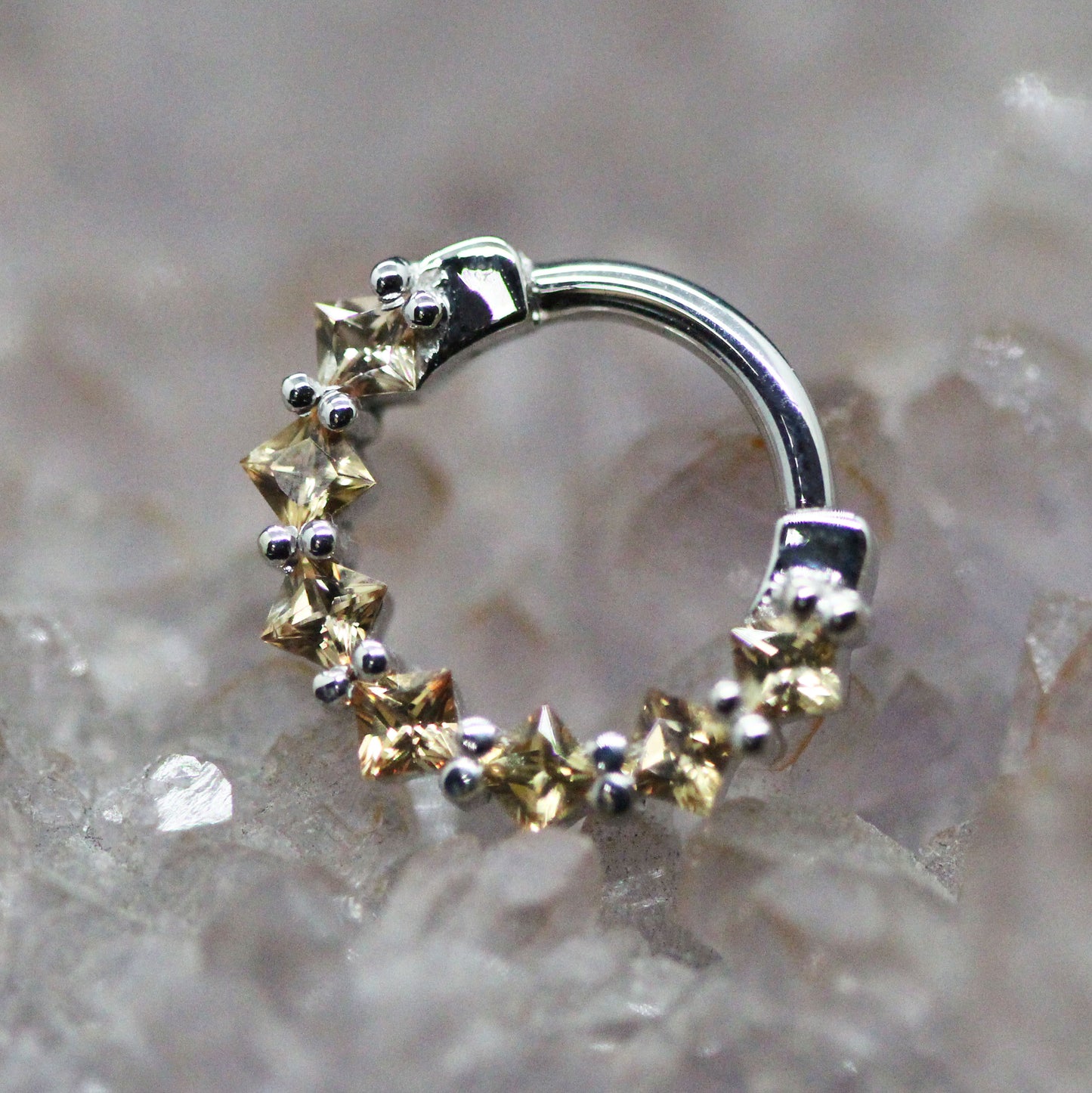 BVLA Tiffany Hinge Ring