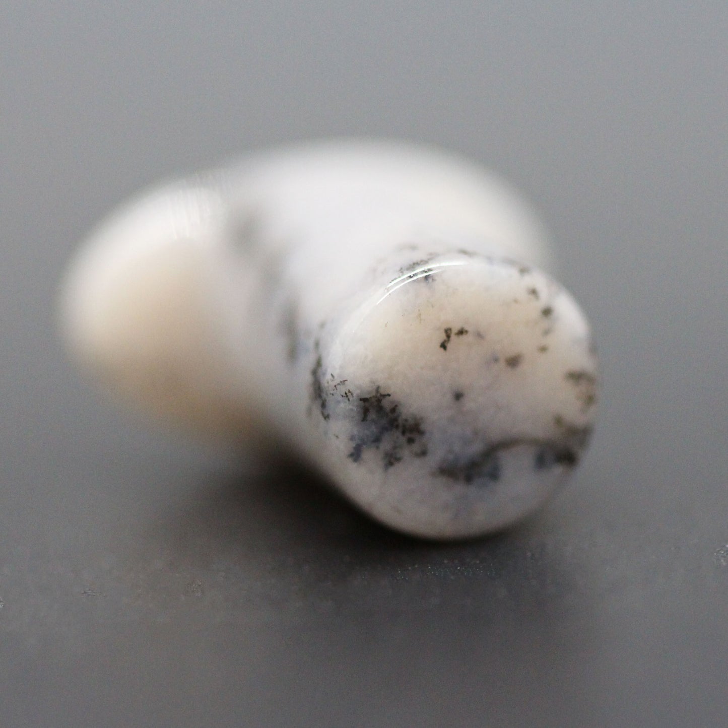 0g (8mm) Stone Labrets