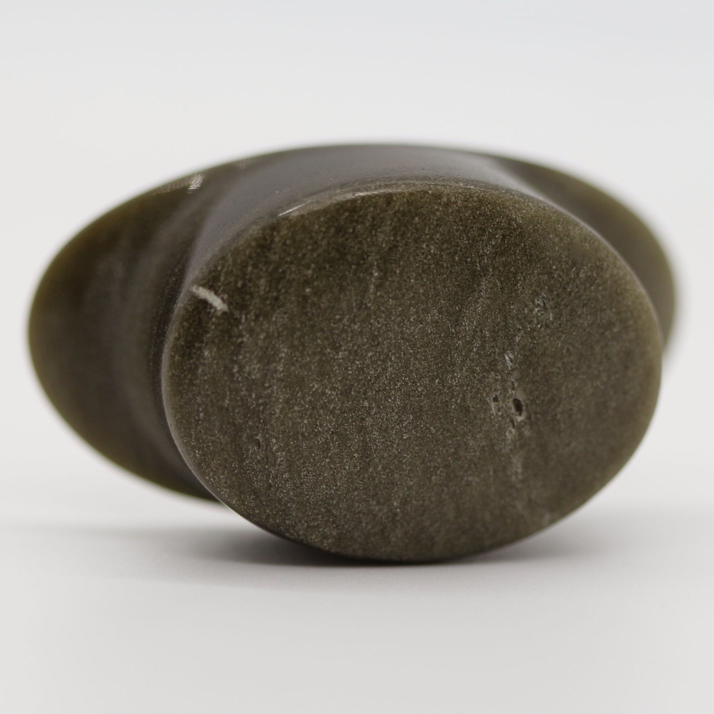 7/8" (22mm) - 1 1/8" (28.5mm) Stone Labrets