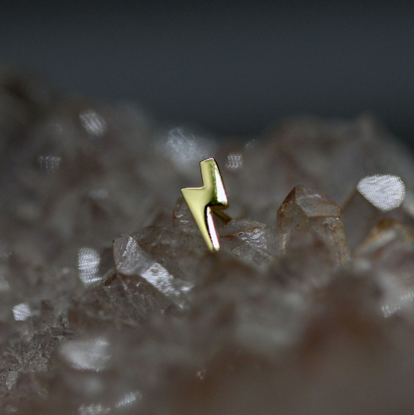 Lightning Bolt Threadless End