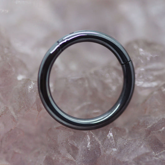 Polished Black Niobium Hinge Ring